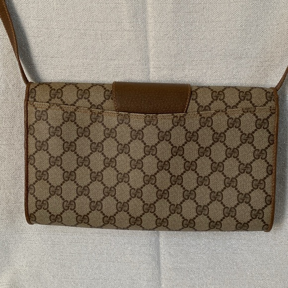 โSOLD โ ๐ Authentic Gucci Bag - Picture 9 of 10